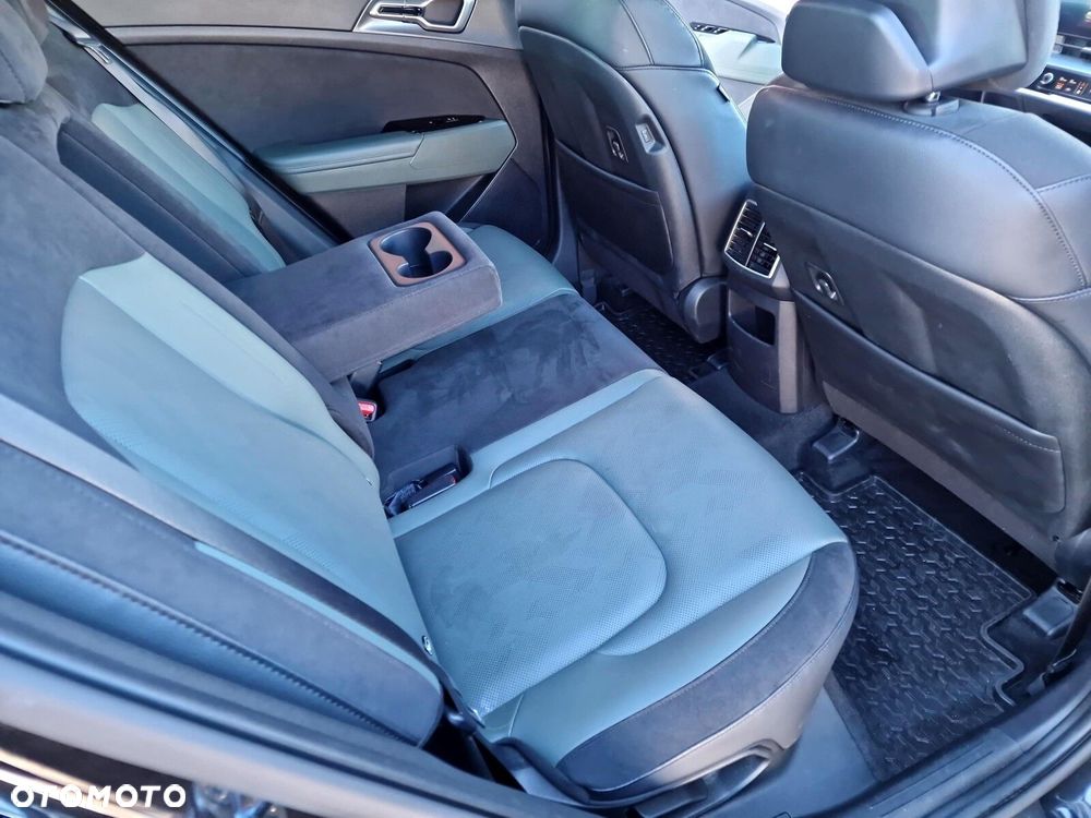 Kia Sportage 1.6 T-GDI Anniversary 2WD DCT - 24