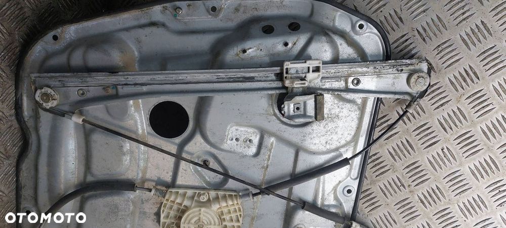 MECHANIZM PODNOŚNIK SZYBY PRAWY PRZÓD ELEKTRYCZNY KIA CARENS III - 2