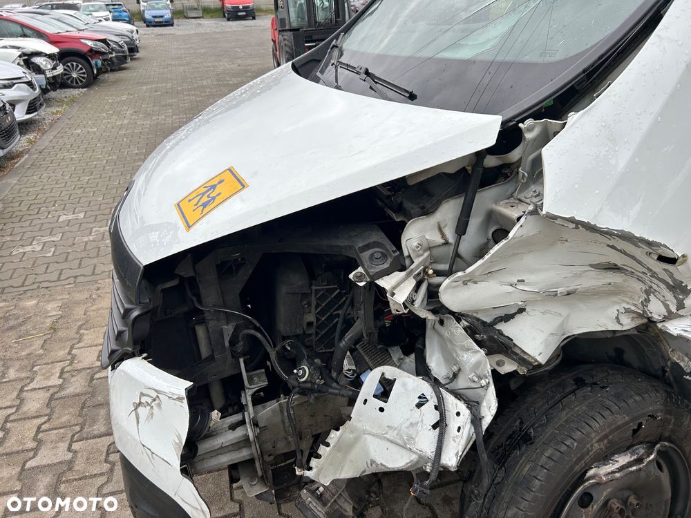 Renault Trafic - 31