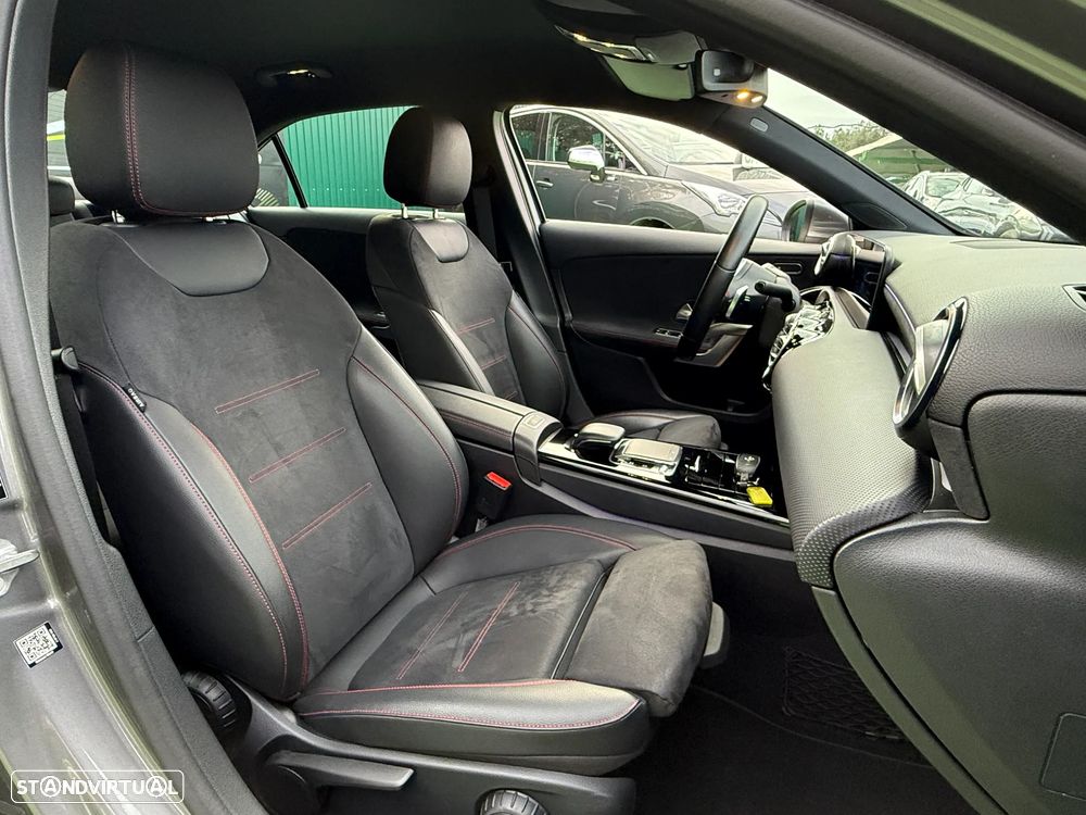 Mercedes-Benz A 180 Limousine d AMG Line Aut. - 33