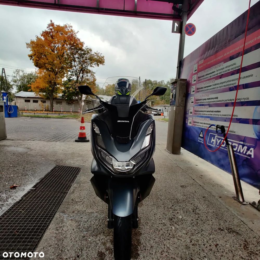 Honda PCX - 1