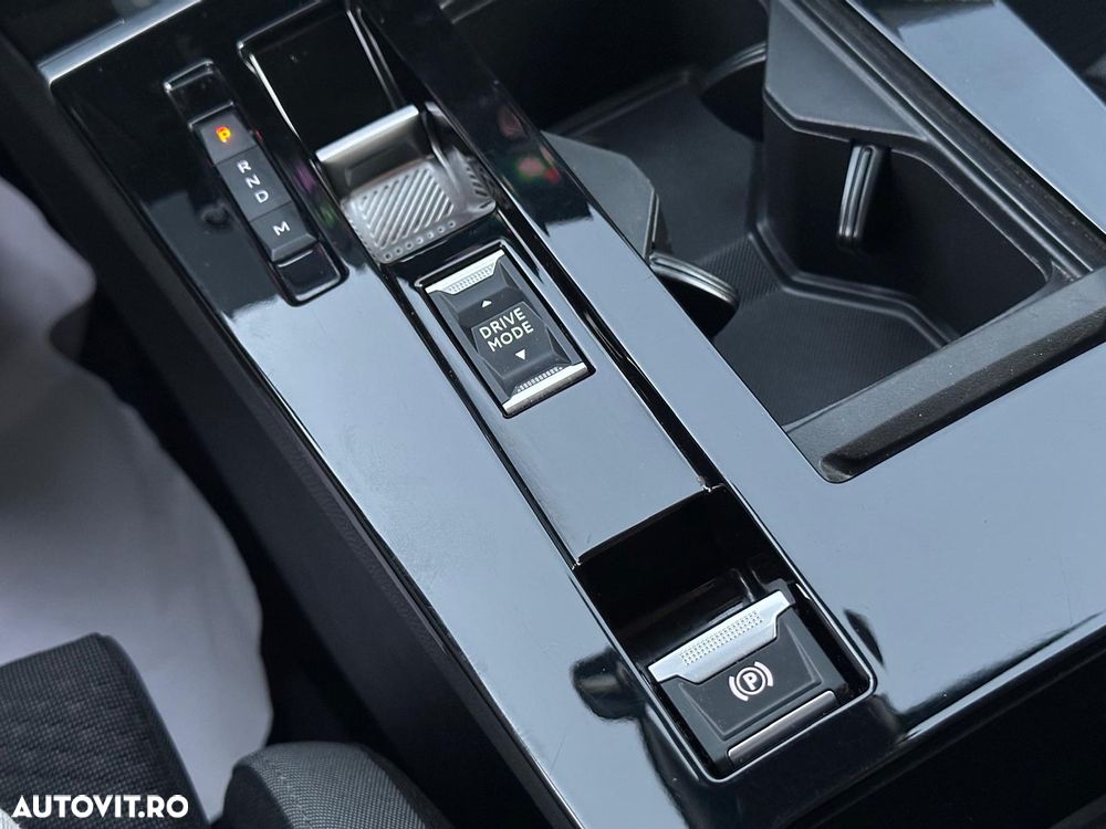 Opel Astra 1.2L Turbo Start/Stop AT8 Elegance - 28