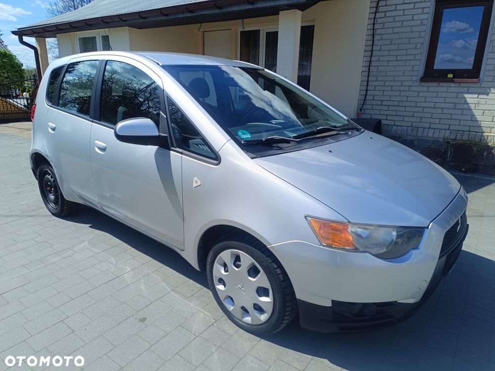 Mitsubishi Colt - 6