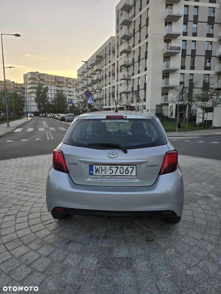 Toyota Yaris 1.33 Active EU6 - 7