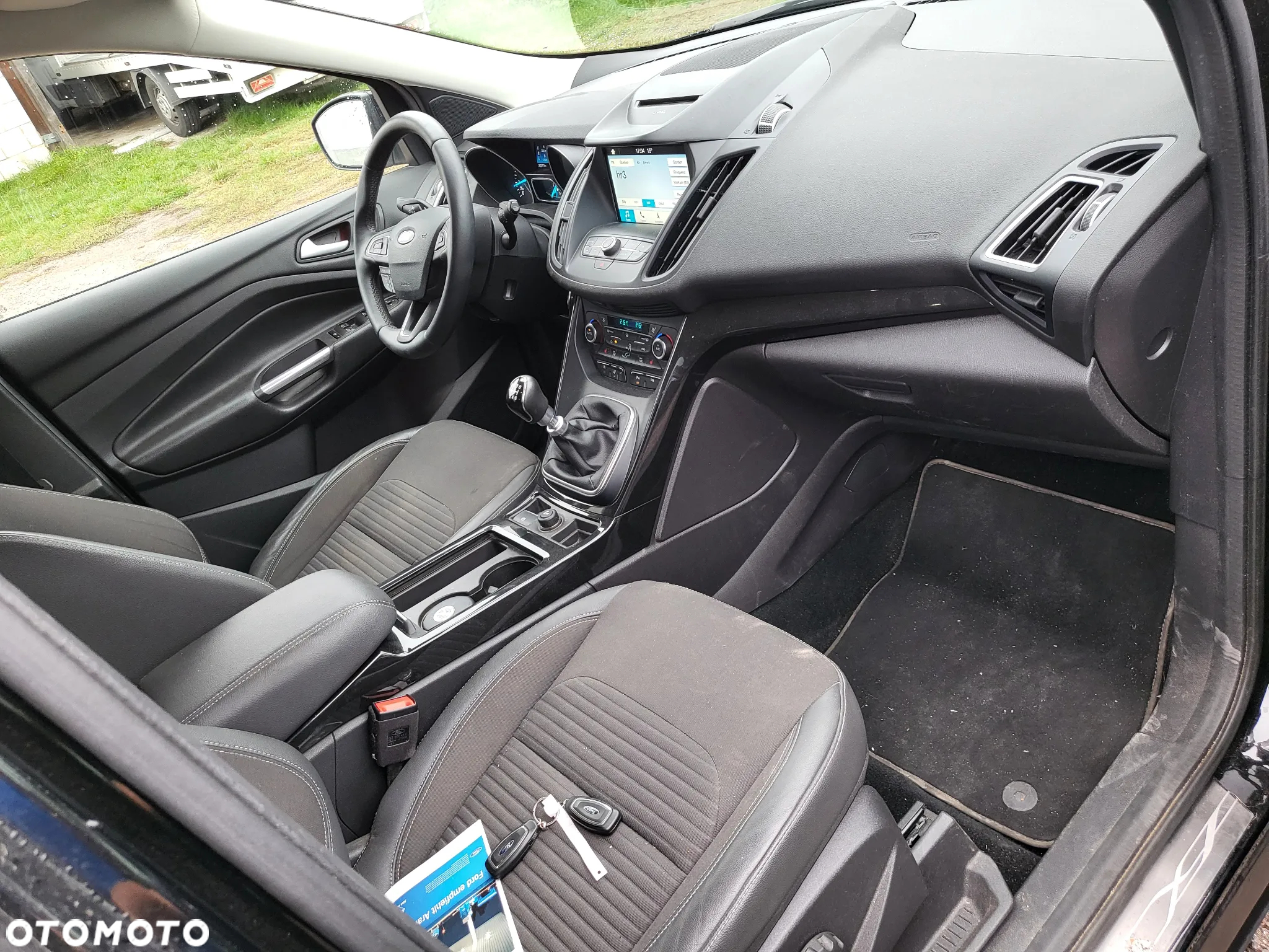 Ford Kuga 1.5 EcoBoost FWD Titanium X - 13
