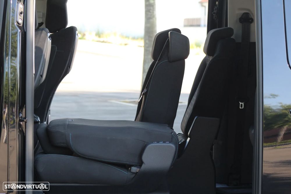 Peugeot Traveller 1.5 BlueHDi L2H1 Allure Standard - 31