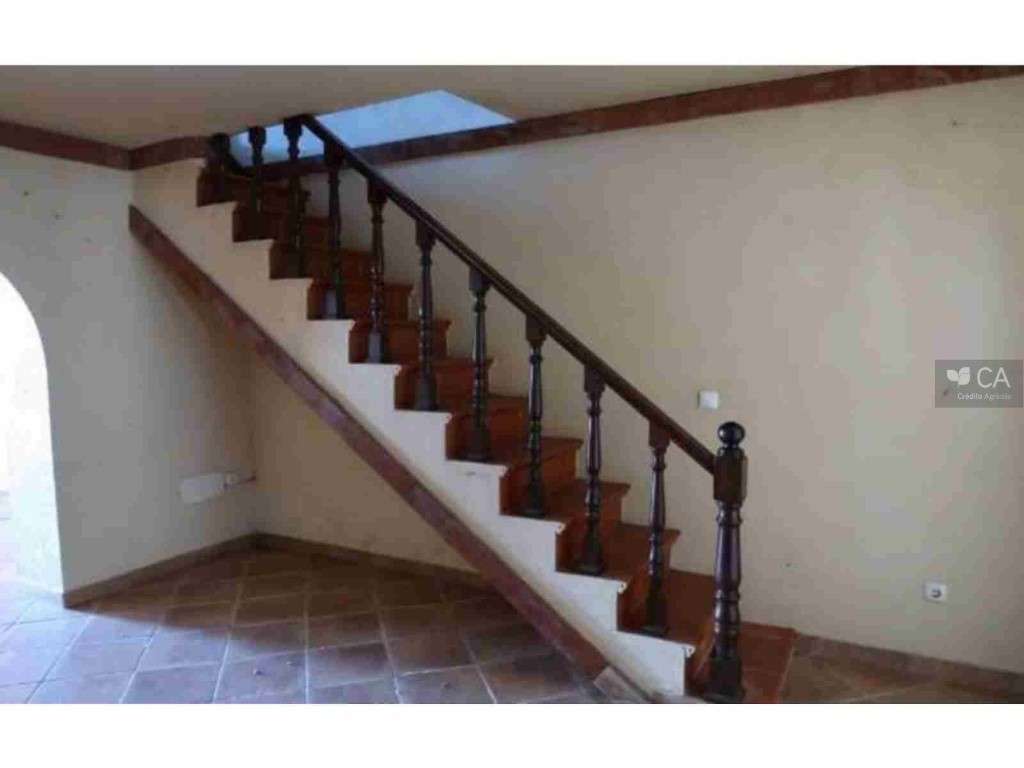 Prédio Urbano - T2 - Grande imagem: 5/14