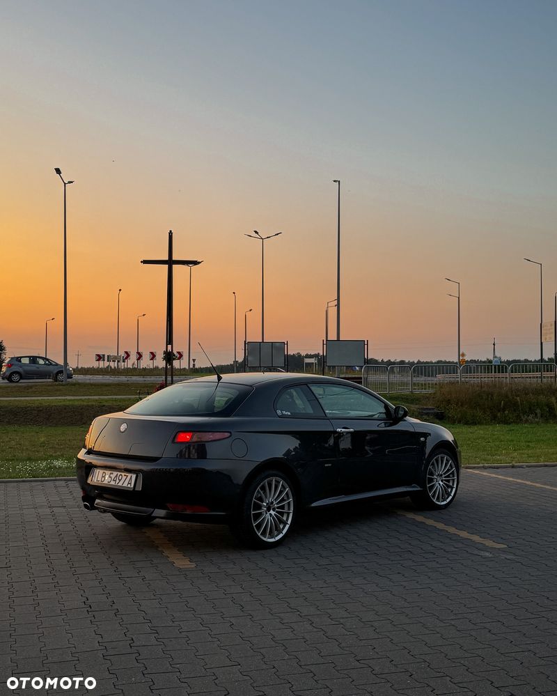Alfa Romeo GT 1.9JTD 16V Progression - 12