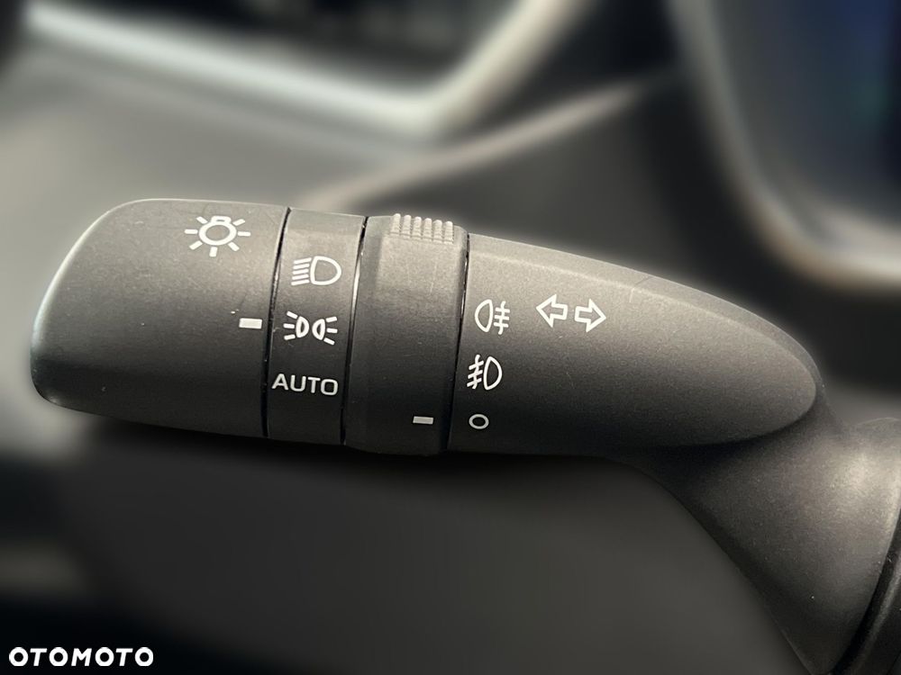 Toyota Corolla 1.8 Hybrid Style - 27