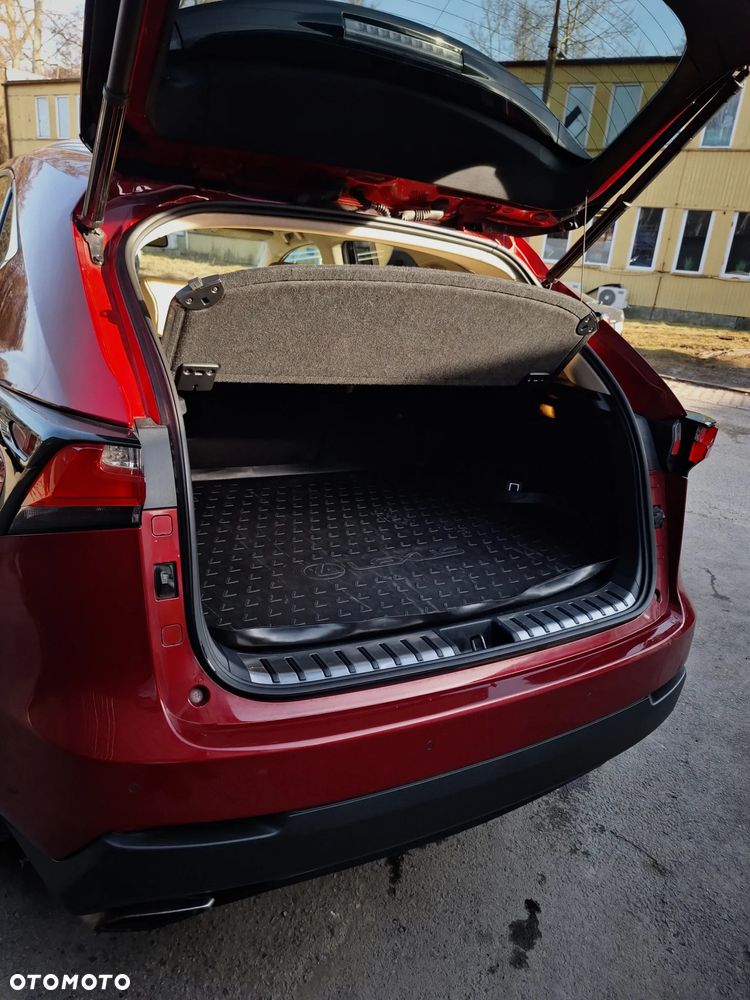 Lexus NX 200t Prestige AWD - 16