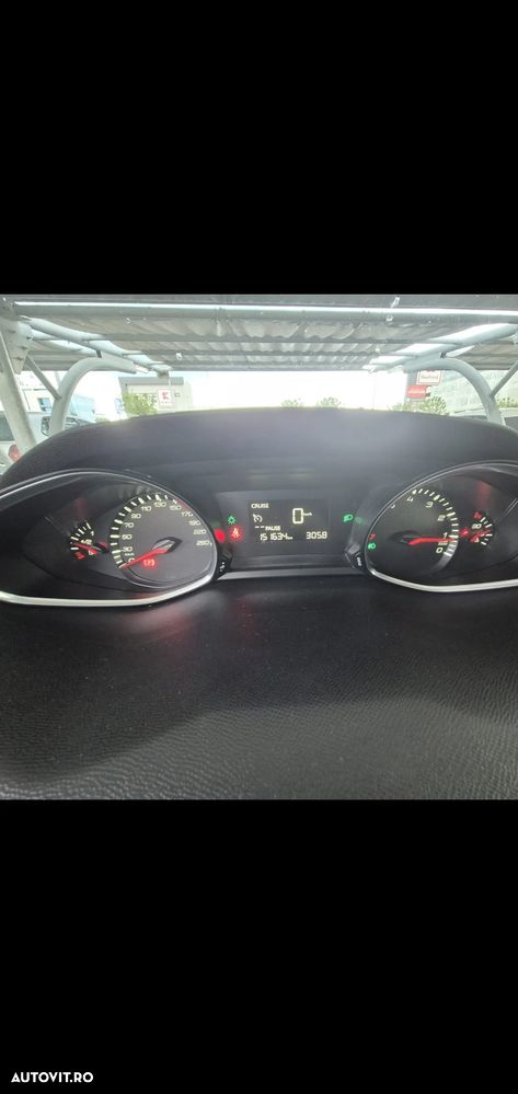Peugeot 308 1.2 L PureTech Access - 7