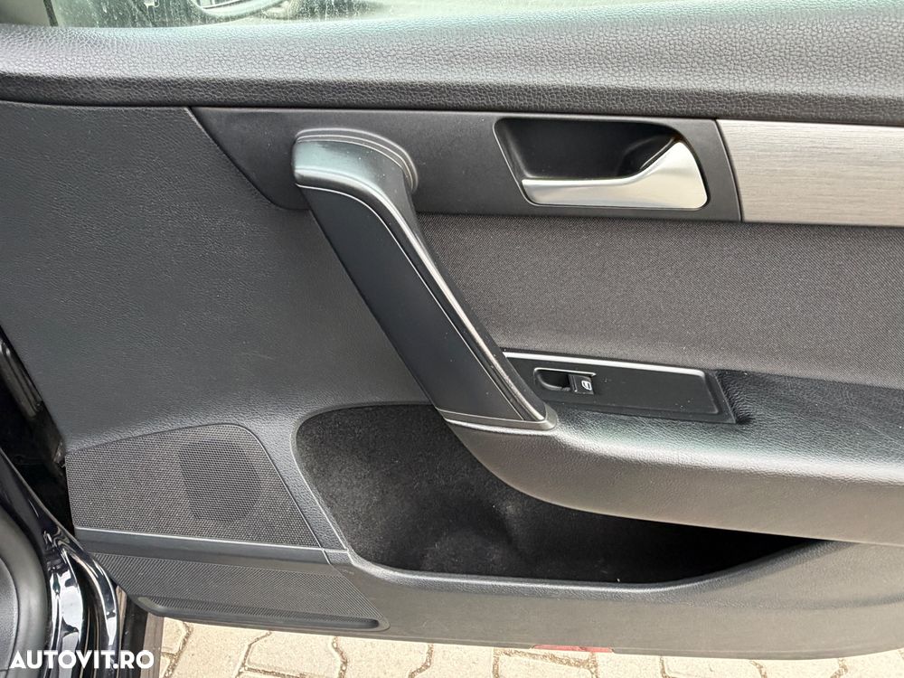 Volkswagen Passat Variant 2.0 TDI DSG BlueMotion Technology Comfortline - 35