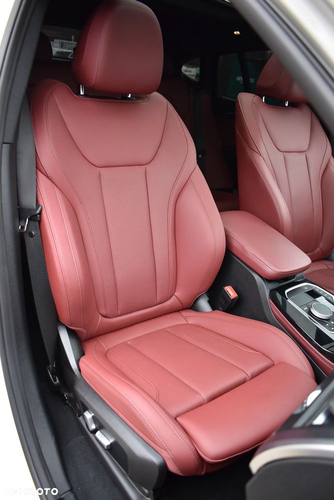 BMW X4 xDrive30i xLine - 17