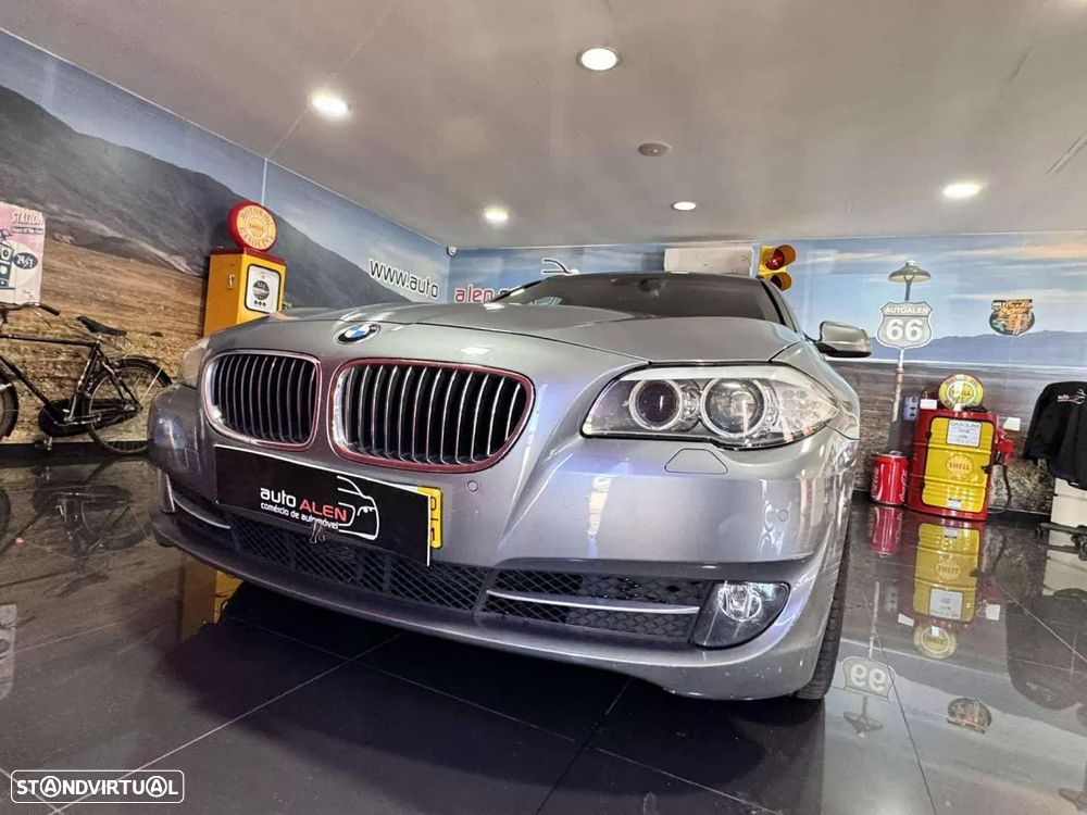 BMW 520 d Touring Aut. Luxury Line - 2