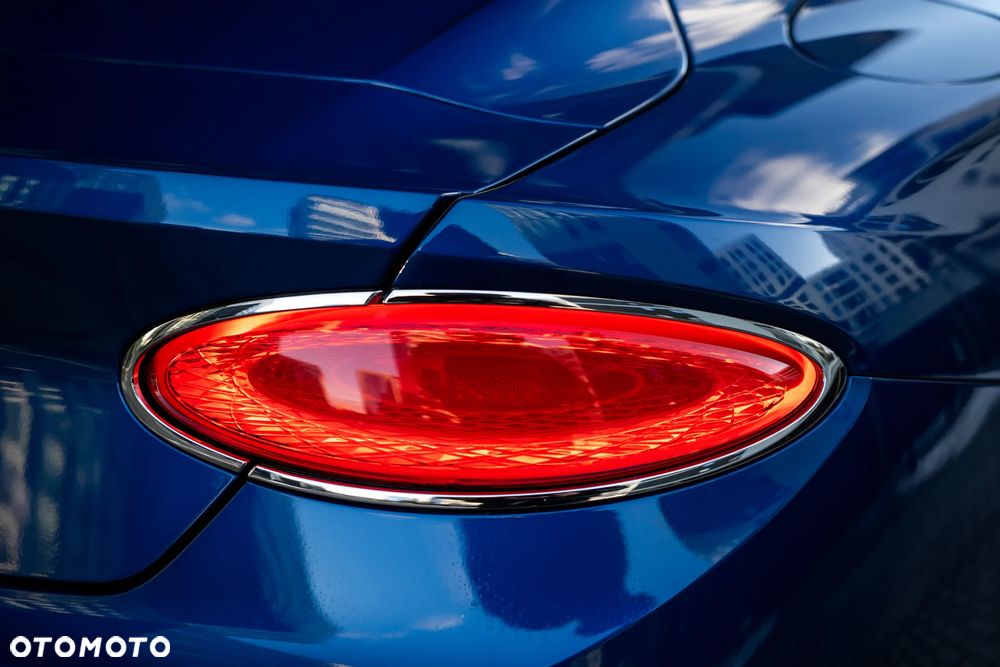 Bentley Continental GT - 13