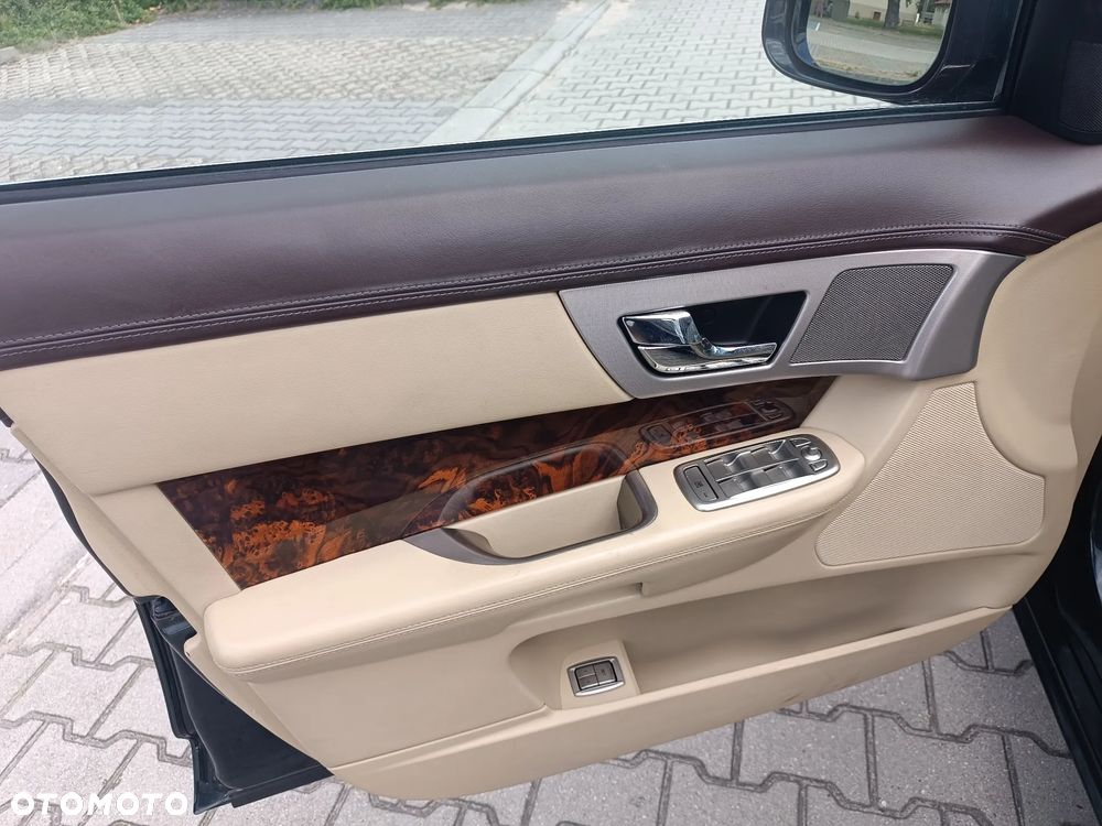 Jaguar XF 3.0 V6 S Premium Luxury - 12