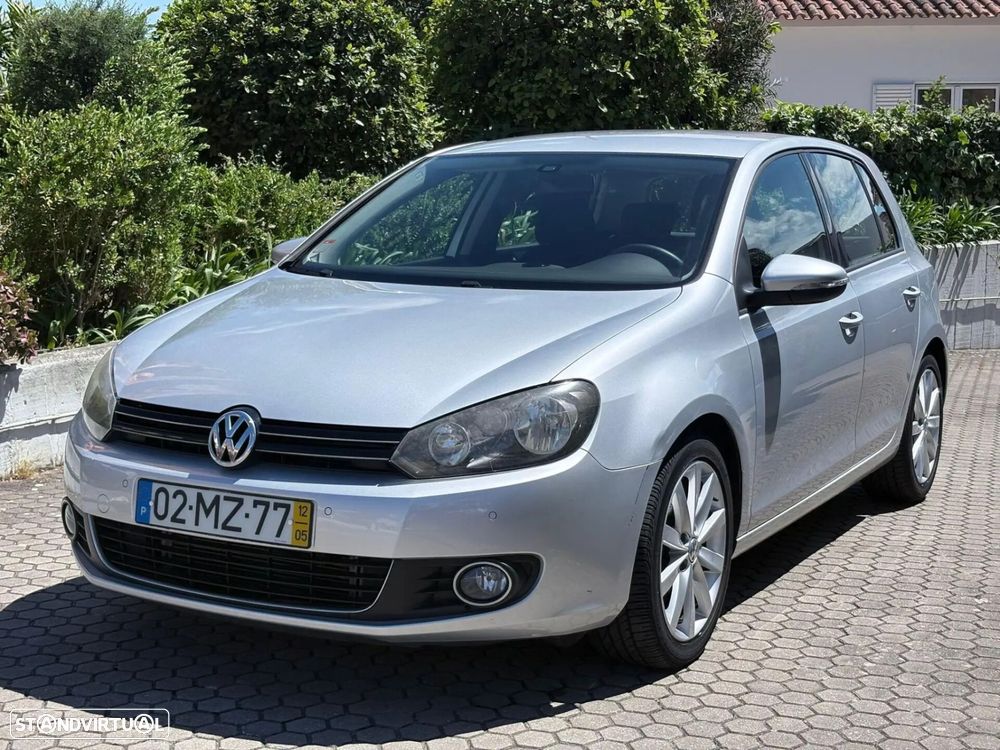 VW Golf 2.0 TDi Highline DSG - 14
