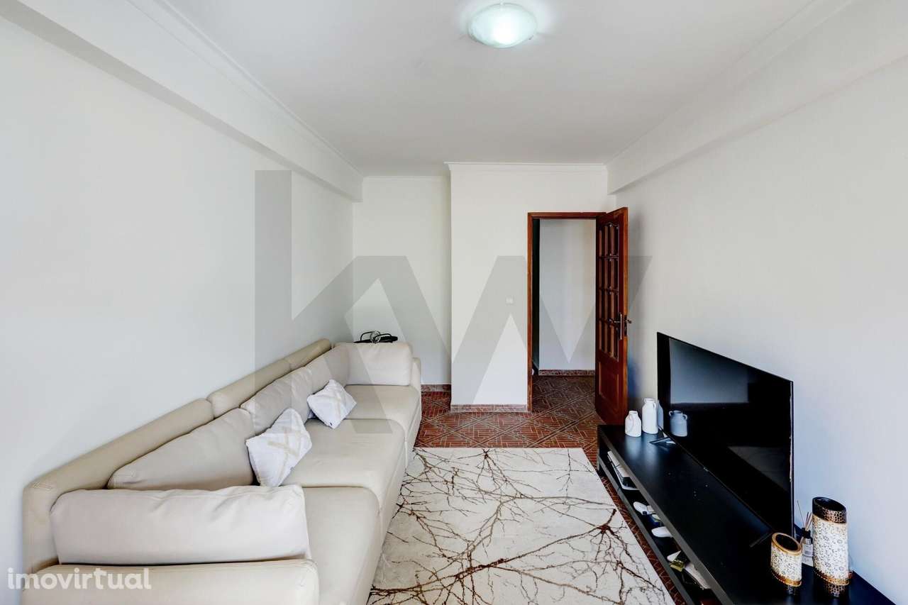 T2 com Arrecadação e Elevador – Serra das Minas, Rio de Mouro - Grande imagem: 5/39