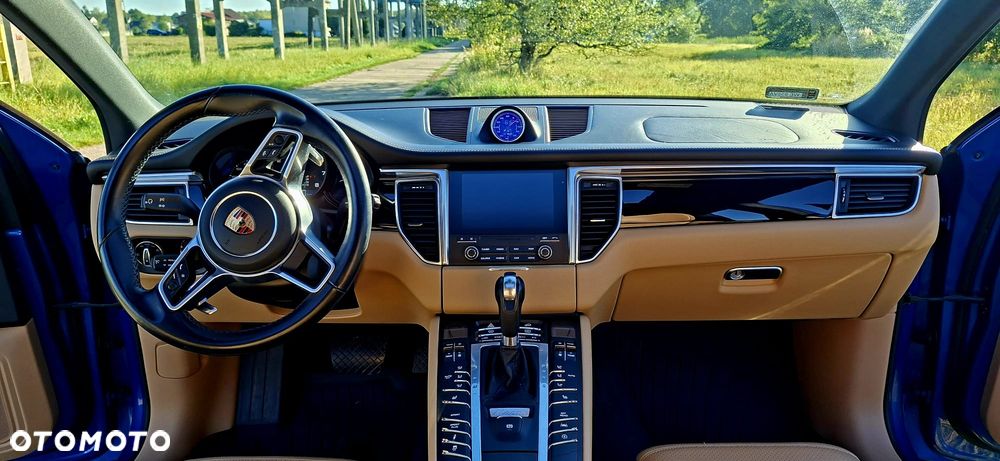 Porsche Macan Standard - 11