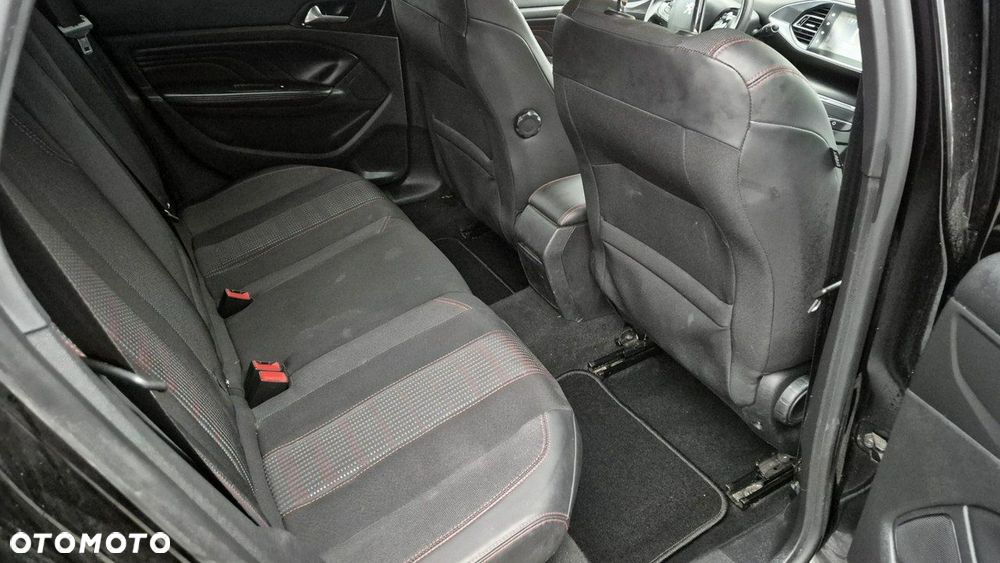 Peugeot 308 - 15