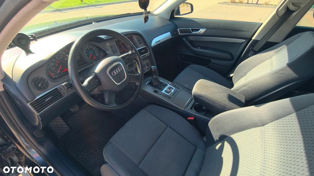Audi A6 Avant - 5