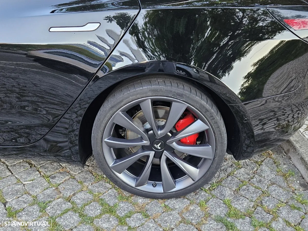 Tesla Model 3 Performance Dual Motor AWD - 11