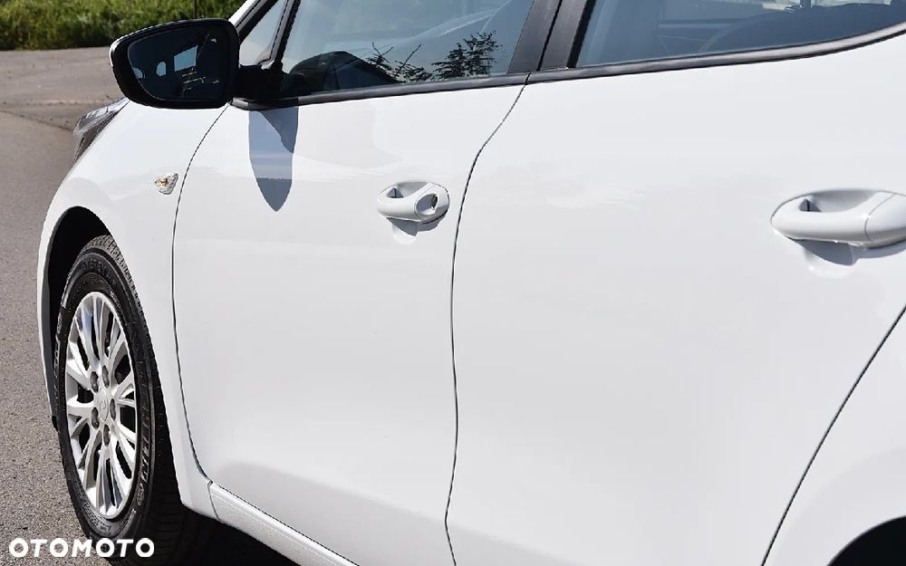 Kia Ceed - 31