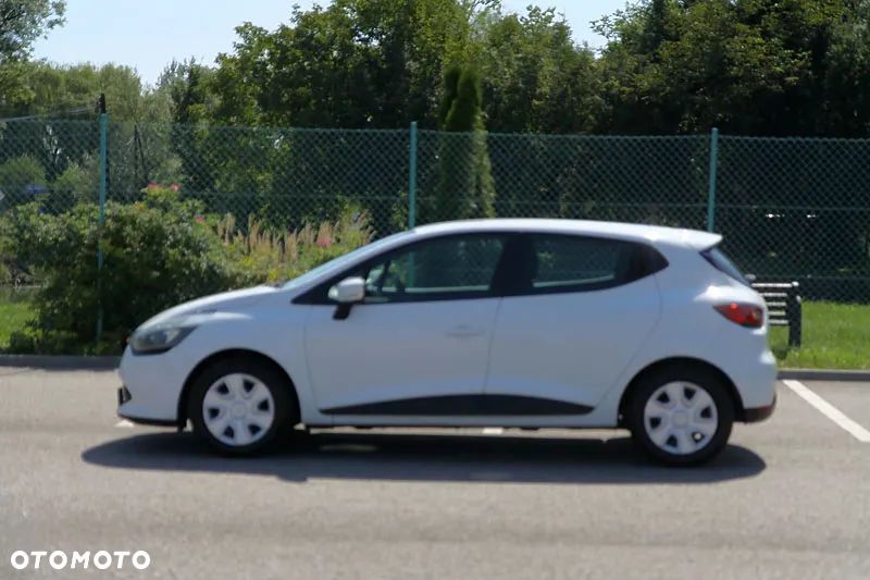 Renault Clio - 6