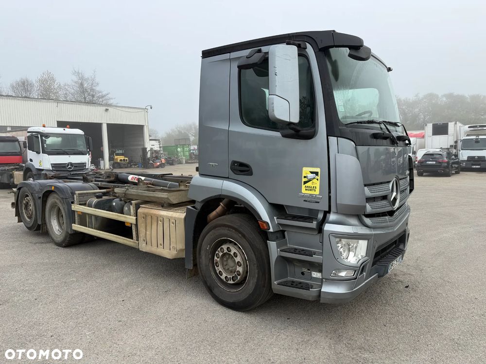 Mercedes-Benz Antos 2543 - 6