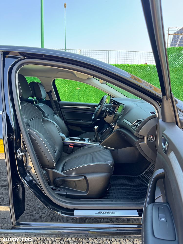 Renault Megane ENERGY dCi 130 BOSE EDITION - 12