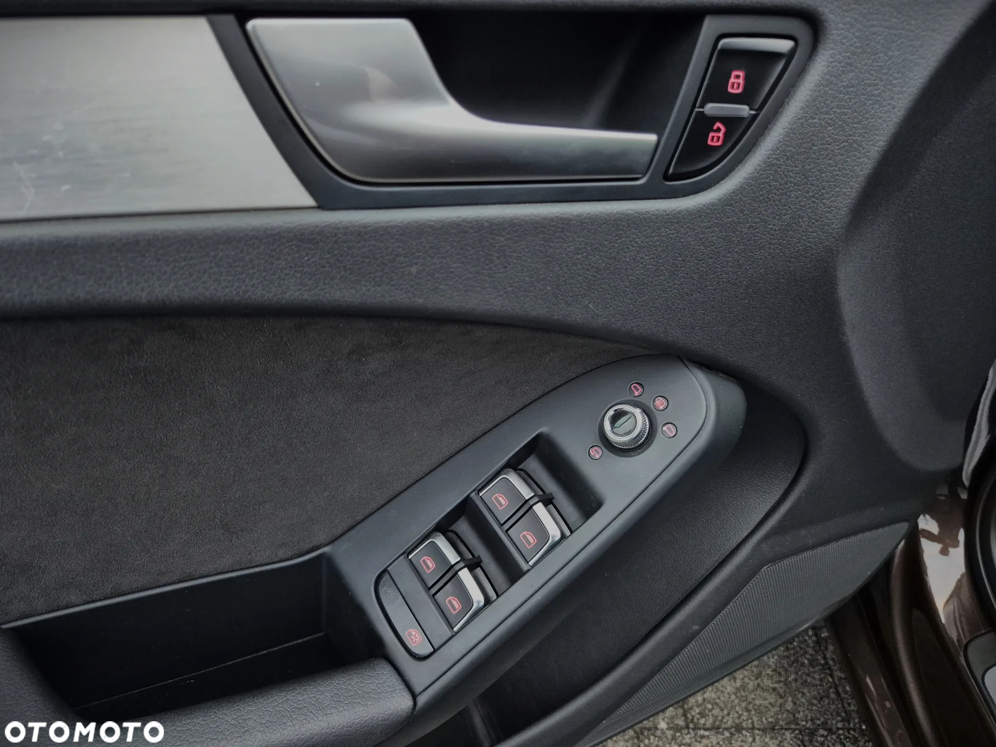 Audi A4 Avant 2.0 TDI DPF S line Sportpaket - 25
