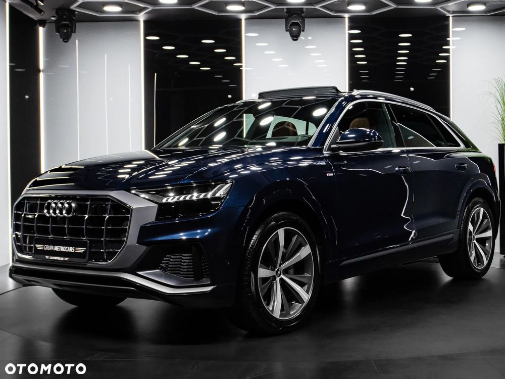 Audi Q8