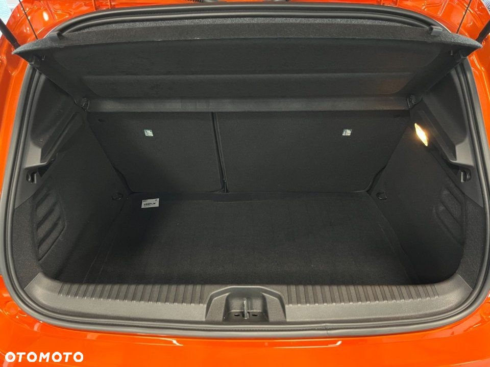 Renault Clio - 8