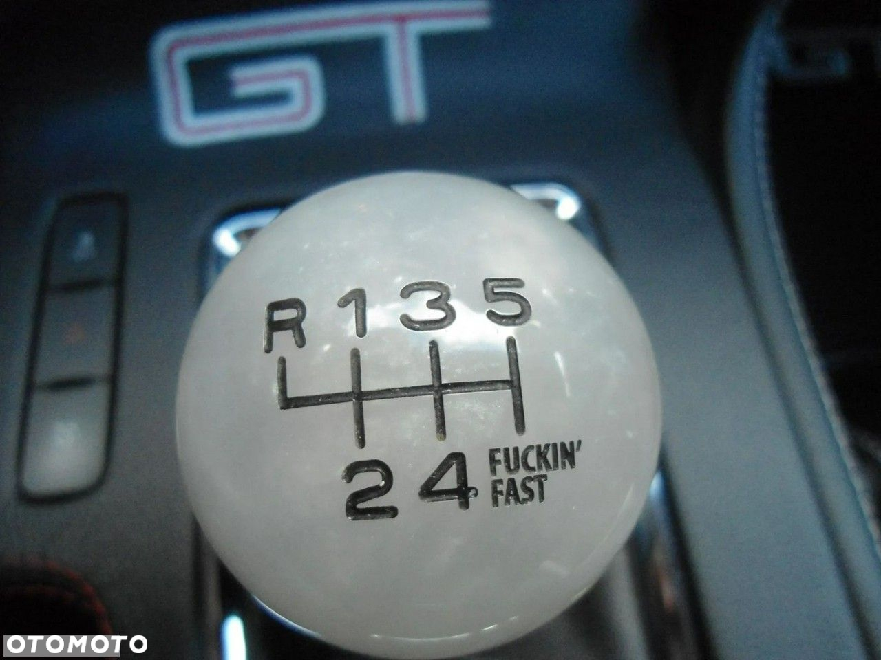 Ford Mustang - 24