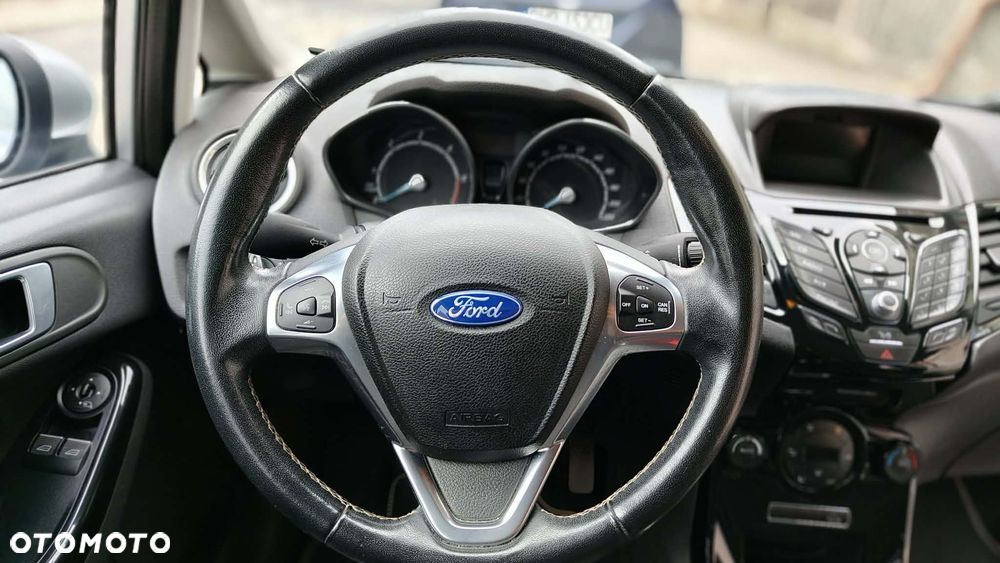 Ford Fiesta 1.5 TDCi Gold X - 16