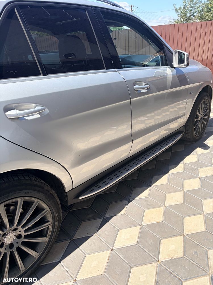 Mercedes-Benz ML - 8