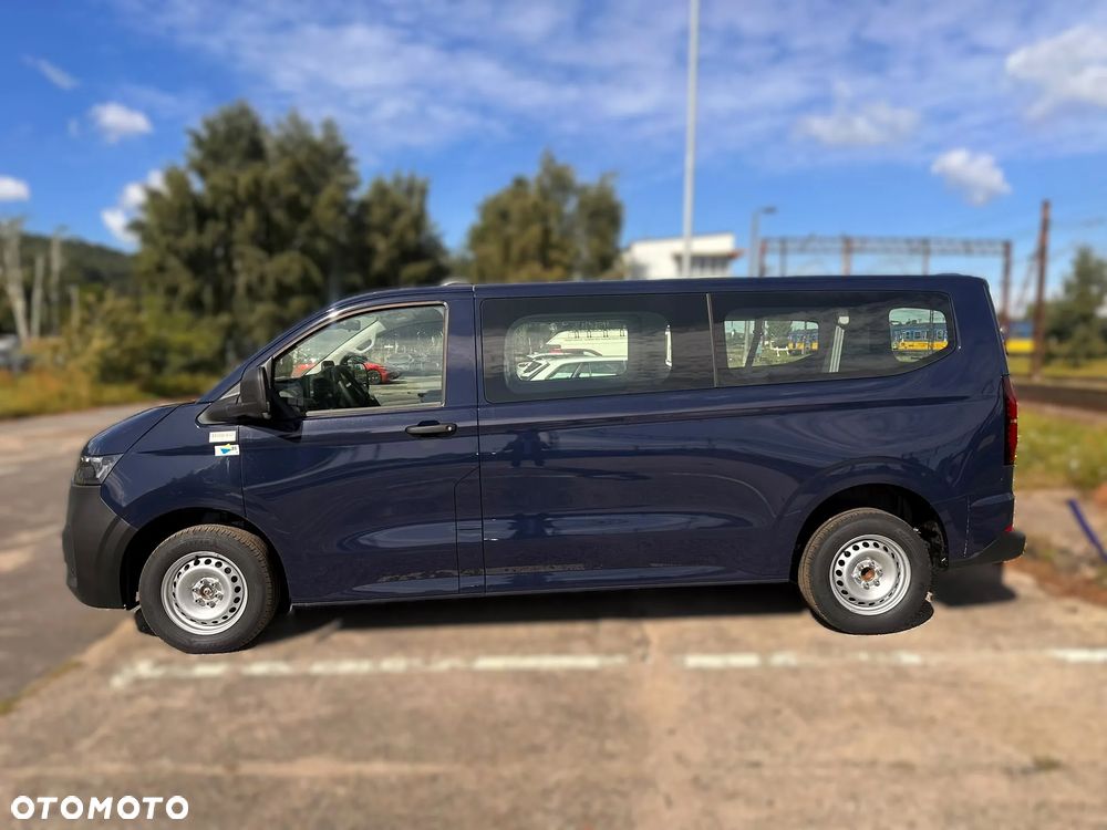 Volkswagen Transporter Kombi L2H1 M1 - 9