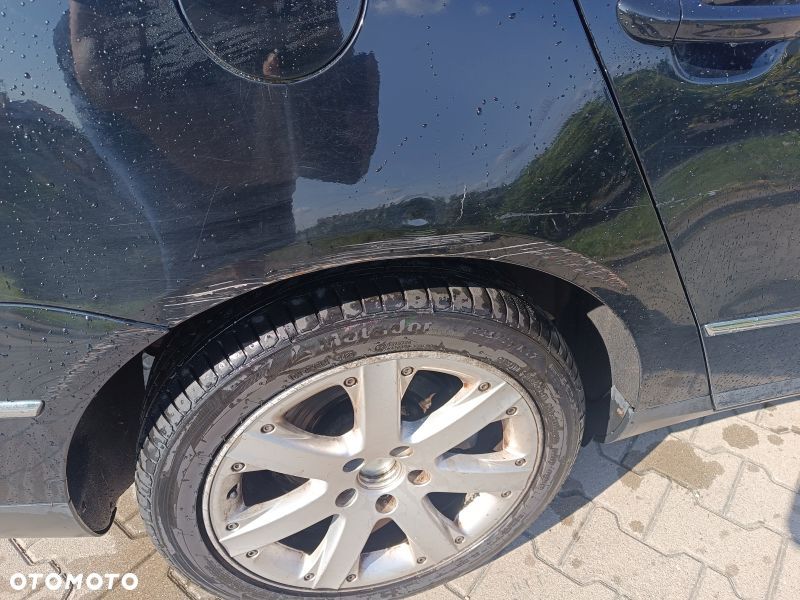 Volkswagen Passat 2.0 TDI DPF Trendline - 10