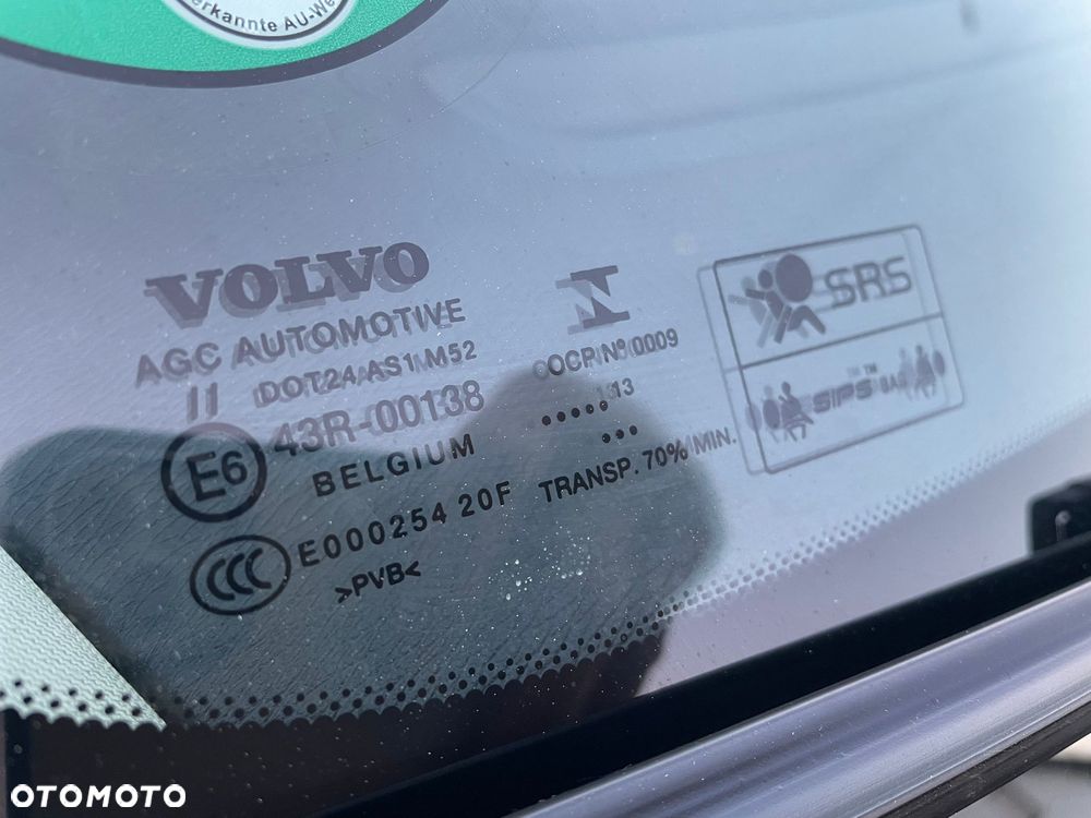 Volvo V40 D2 Summum - 32
