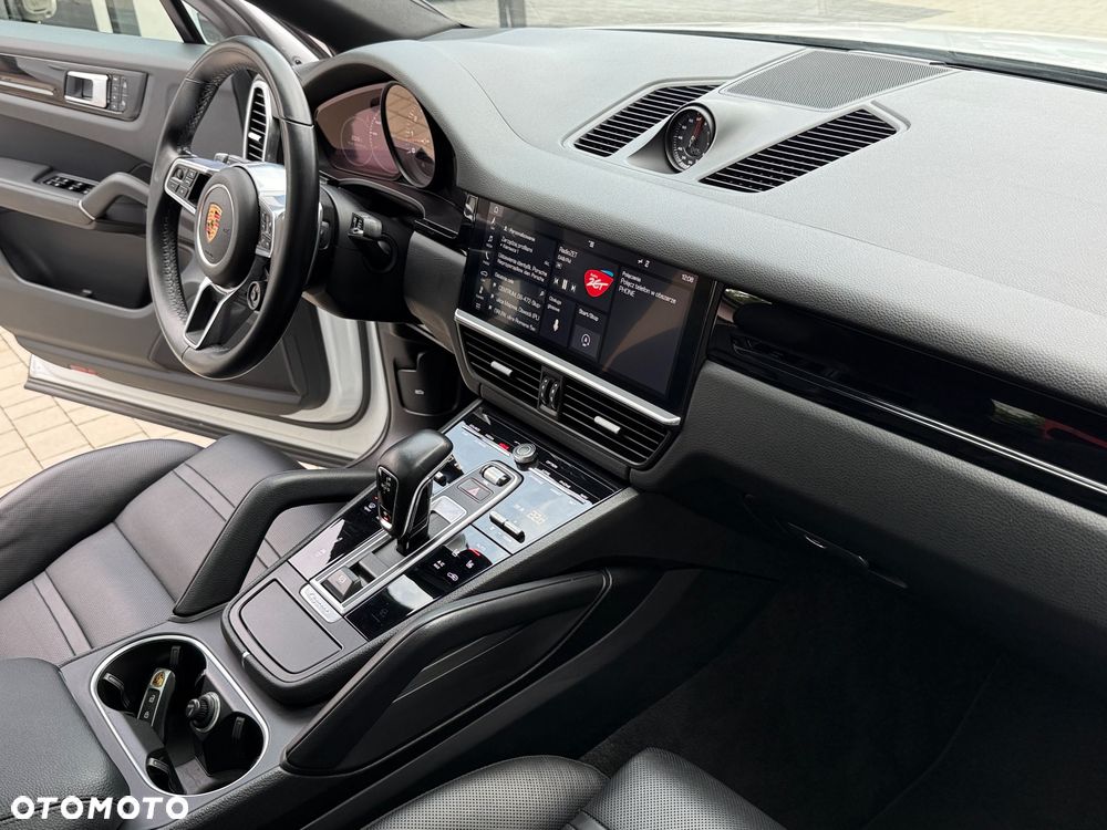 Porsche Cayenne Platinum Edition - 31