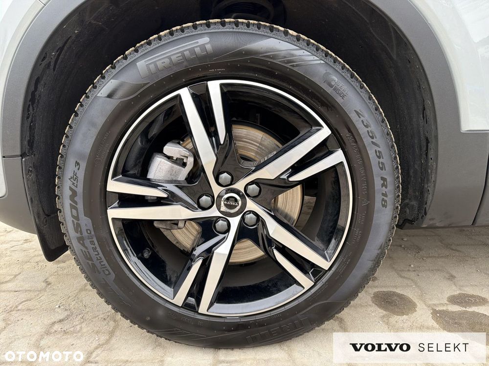 Volvo XC 40 - 34