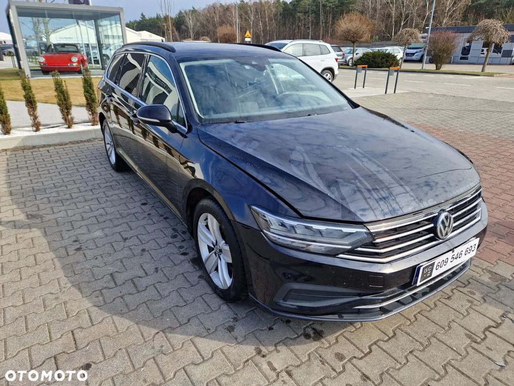 Volkswagen Passat 2.0 TDI Business DSG - 7