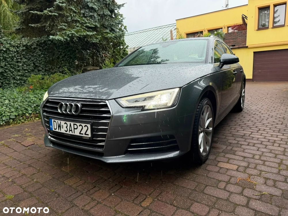 Audi A4 Avant 2.0 TDI S tronic - 2