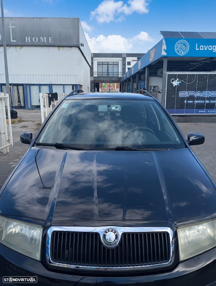 Skoda Fabia Break 1.2 Active - 4