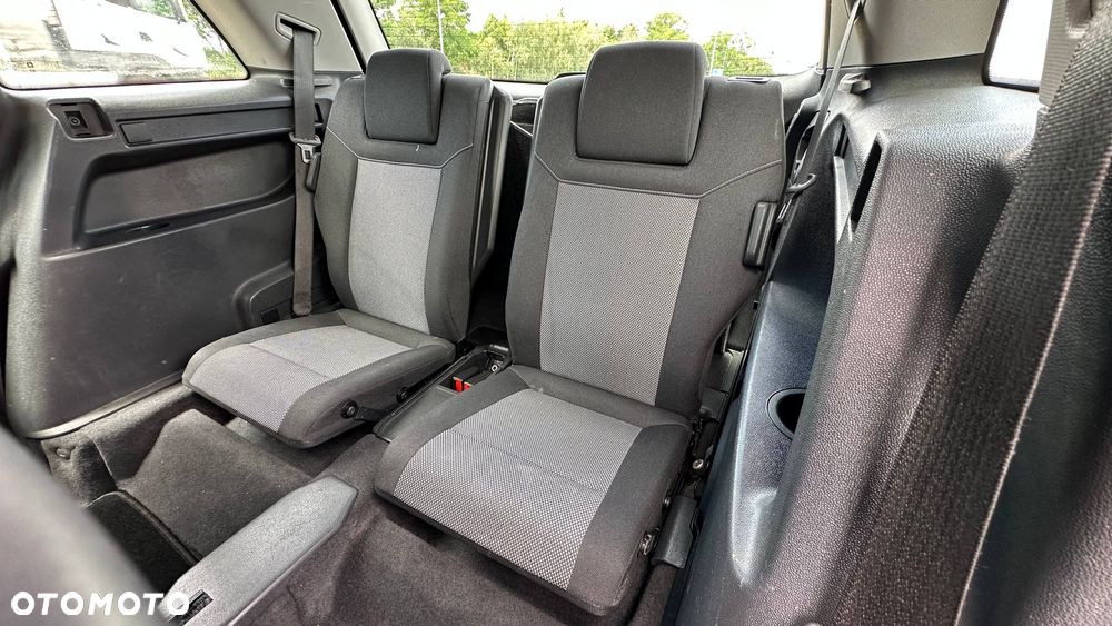 Opel Zafira 1.8 Sport - 27
