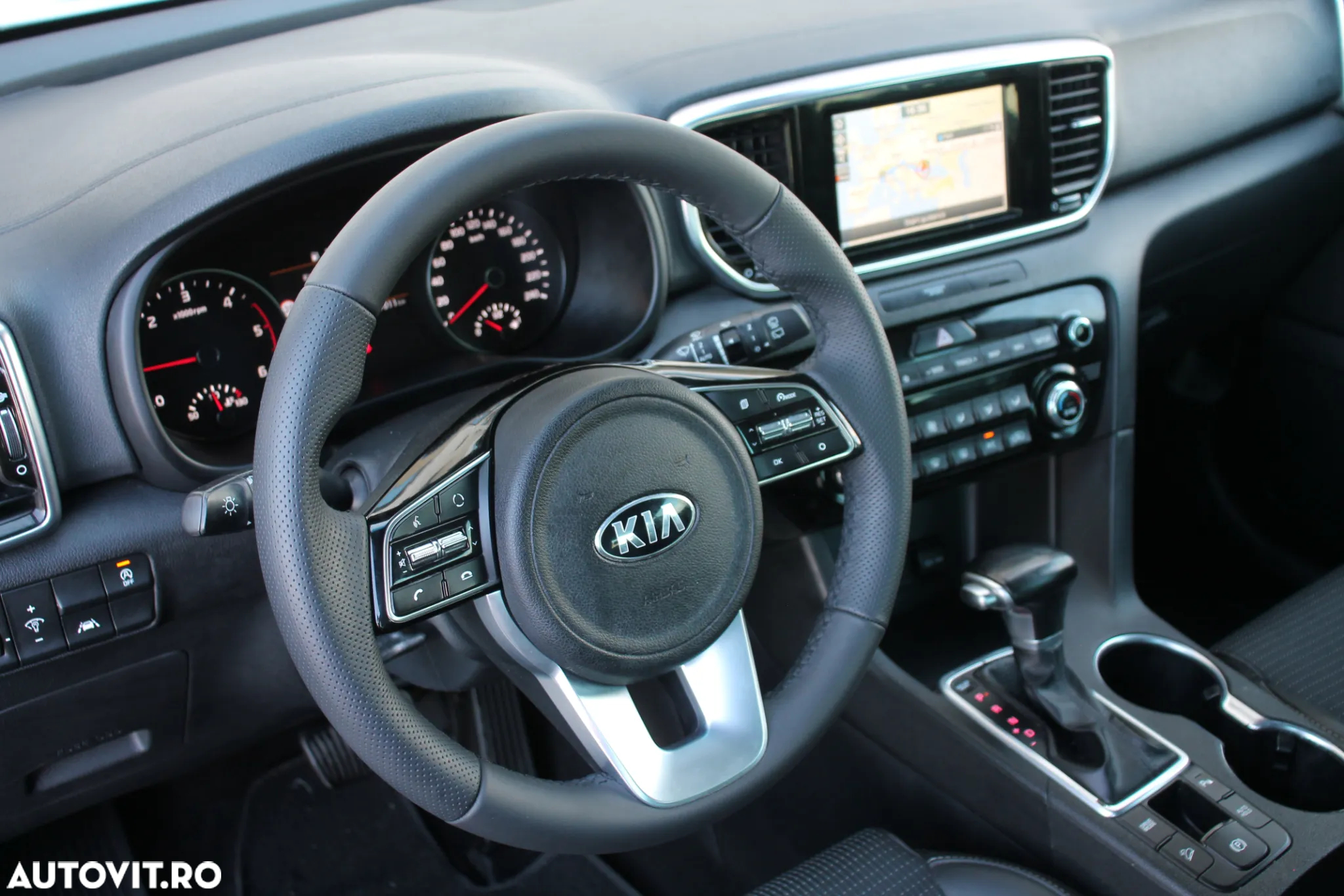 Kia Sportage 1.6 CRDI AWD Eco-Dynamics+ (48V M-H) DCT GT LINE - 17
