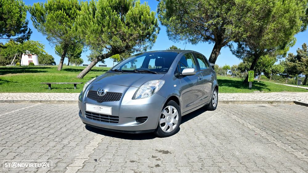 Toyota Yaris 1.0 VVT-i Sol+AC - 1