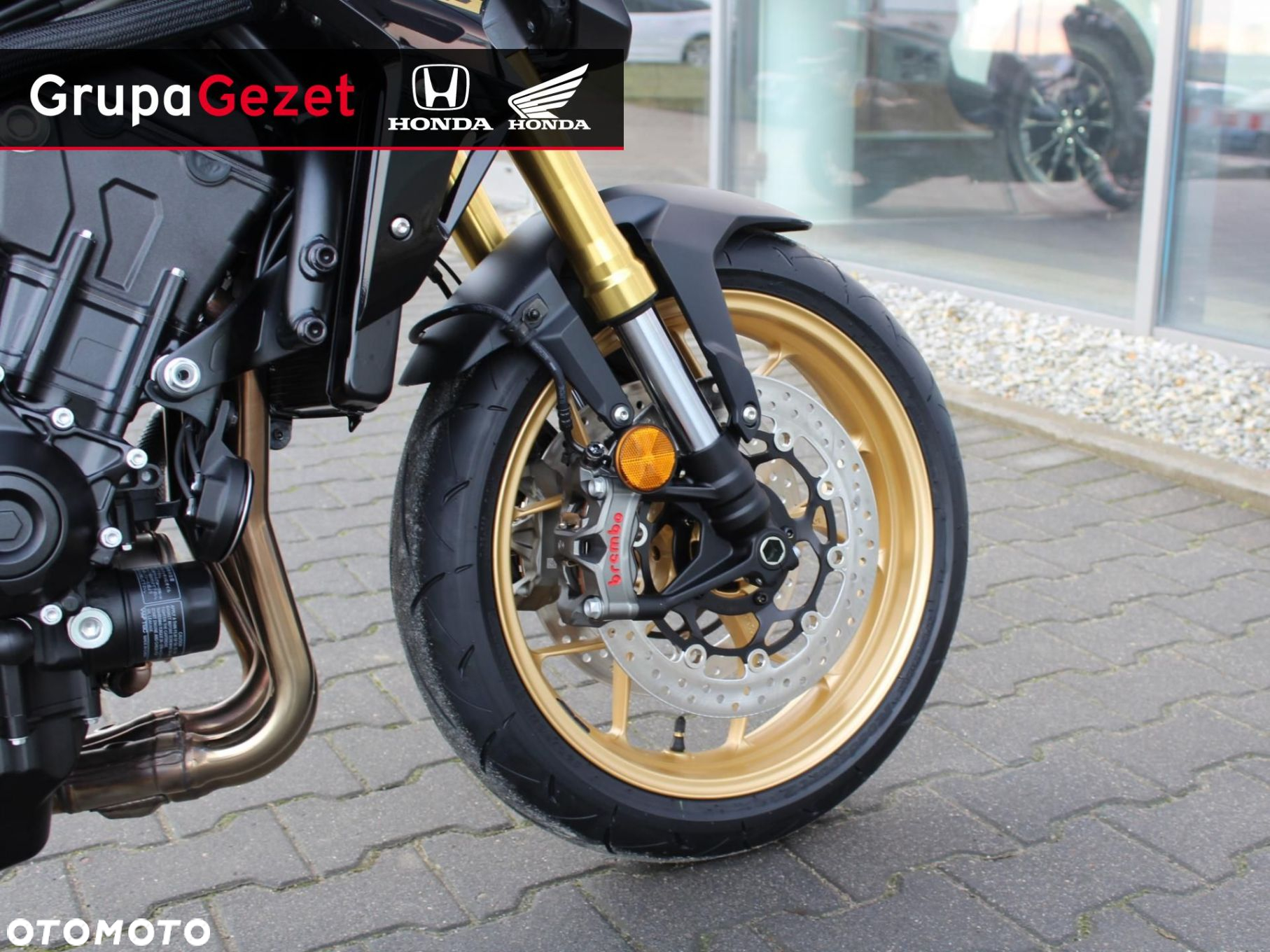 Honda CB - 11