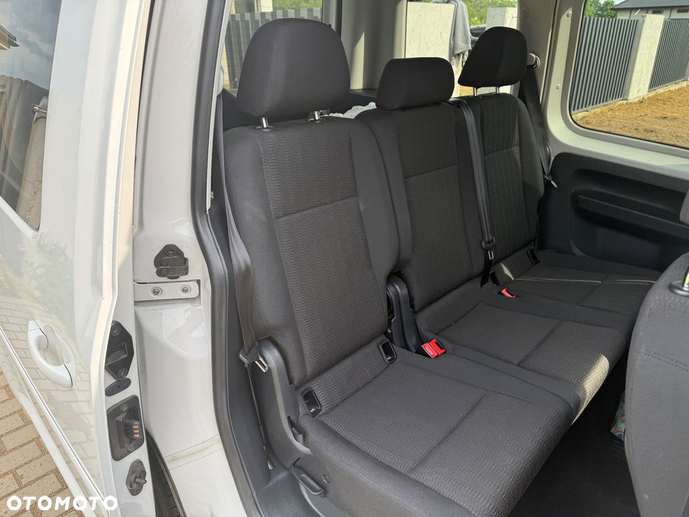 Volkswagen Caddy 2.0 TDI Comfortline - 20