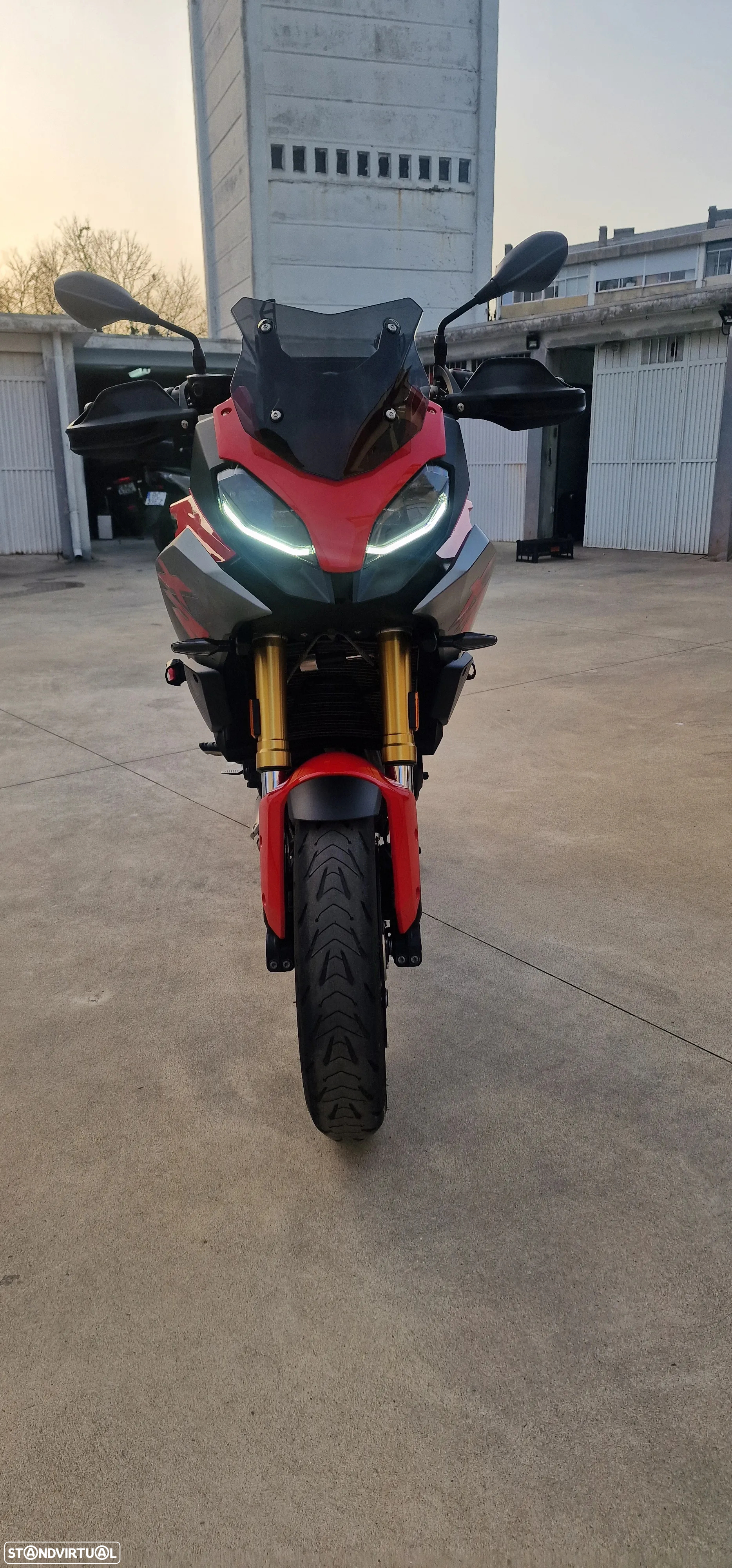BMW F 900 XR Sport - 4